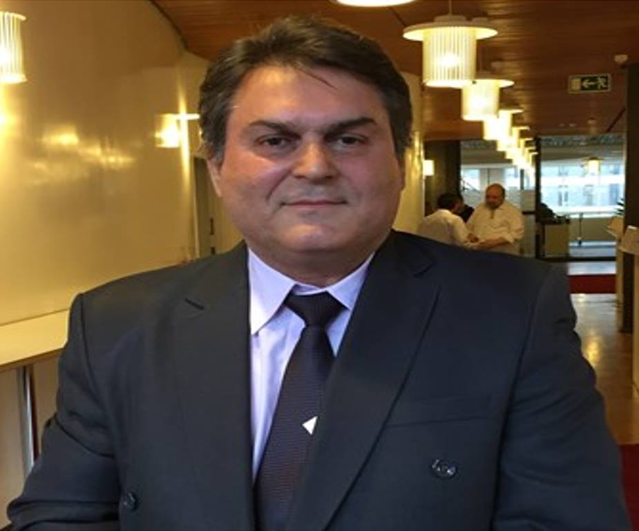 Selahetin Kruezi informinla e Publika thay o Institucie