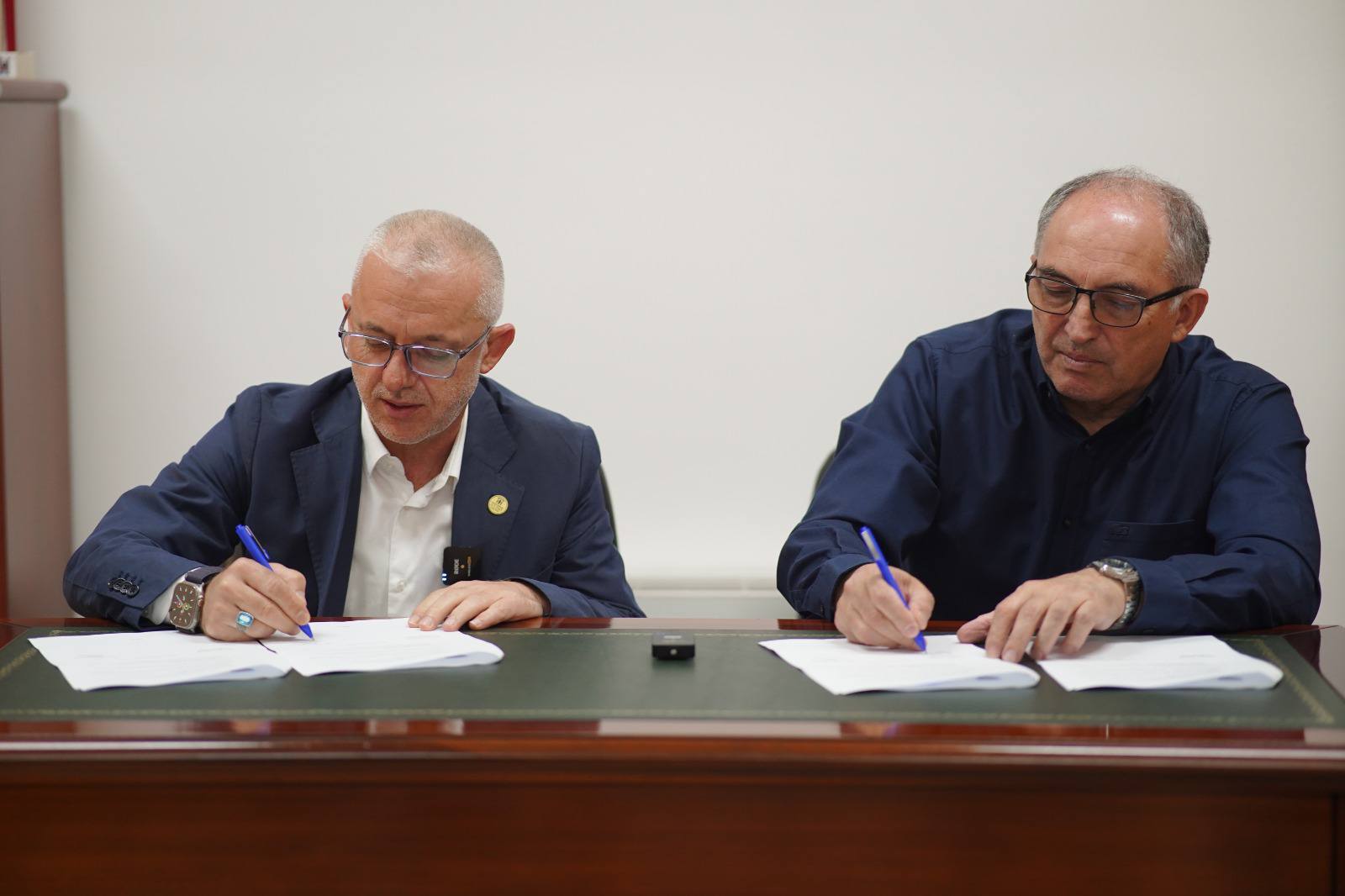 Sheruno Shaqir Totaj thay Halil Kastrati kerna memorandumi