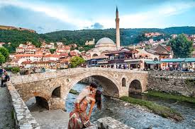 Duy romane qhaya kotar o Prizren si mashkaro may suksesune qhaya ani sah lumia
